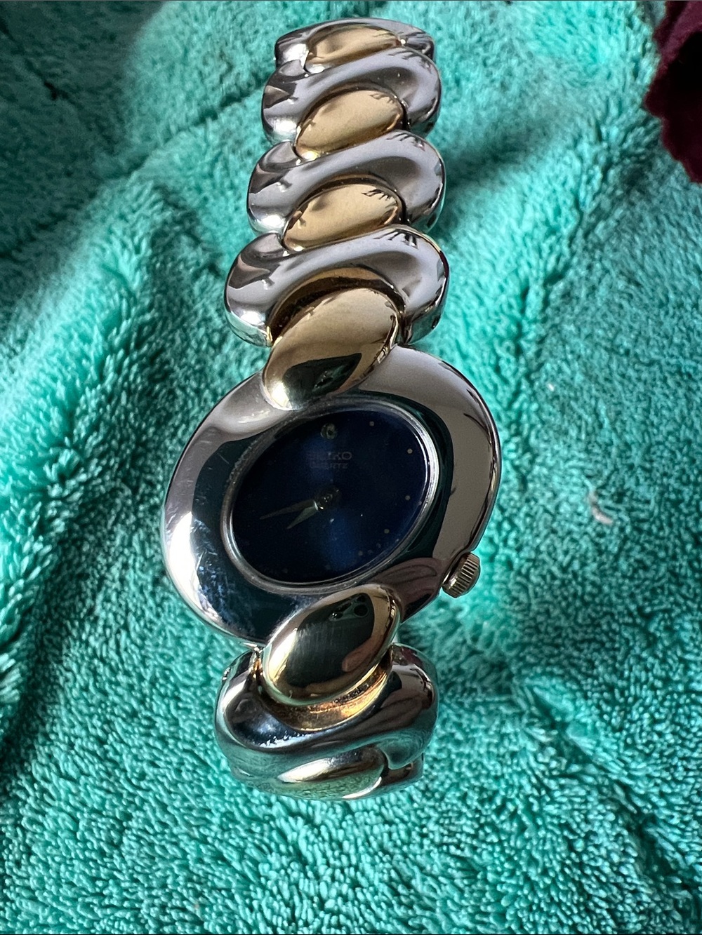 vintage Seiko "Bubble" series ladies' cocktail bracelet watch